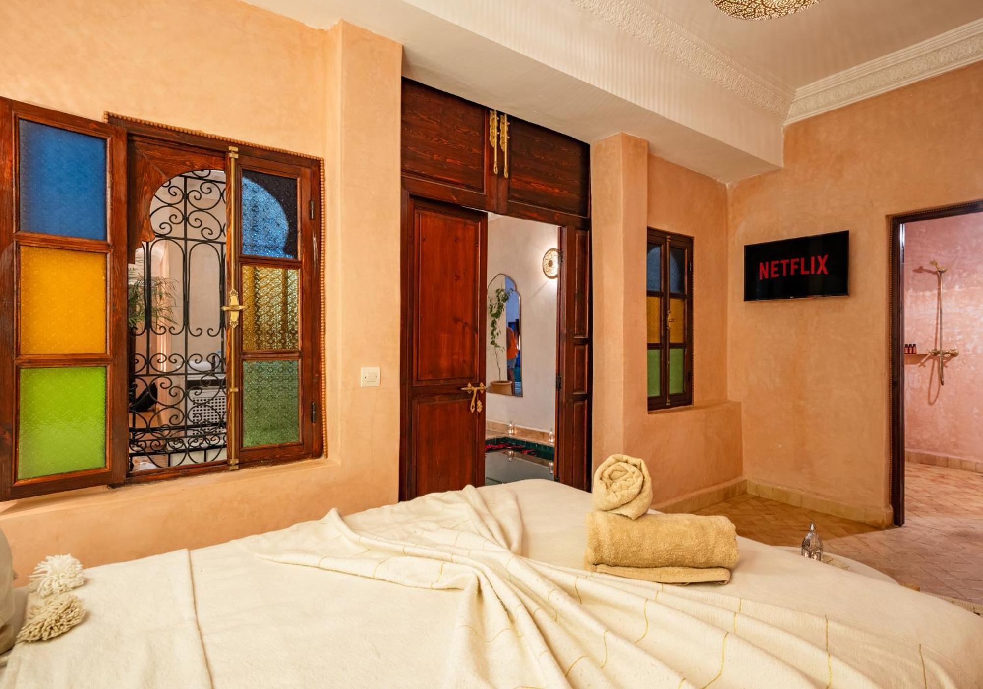 Prive Dar L'etoile - Jacuzzi Piscine & Petit Dej Inclus Vakantiehuis