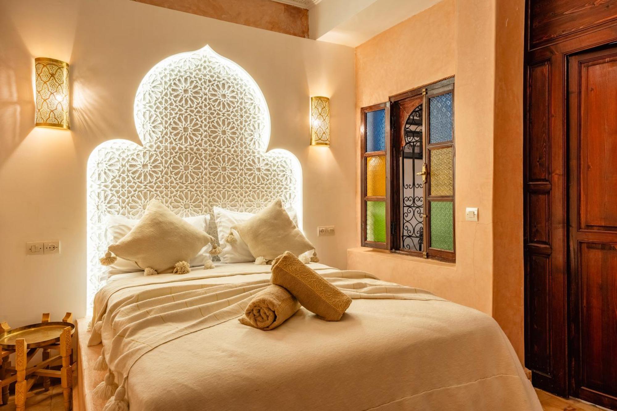 Prive Dar L'etoile - Jacuzzi Piscine & Petit Dej Inclus Vakantiehuis *