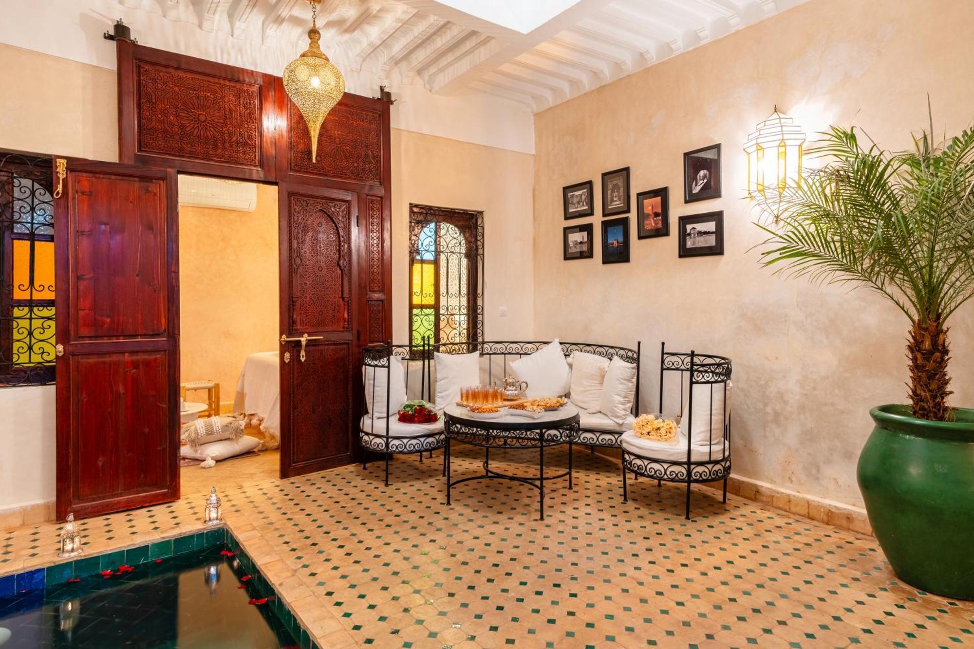 Prive Dar L'etoile - Jacuzzi Piscine & Petit Dej Inclus Vakantiehuis