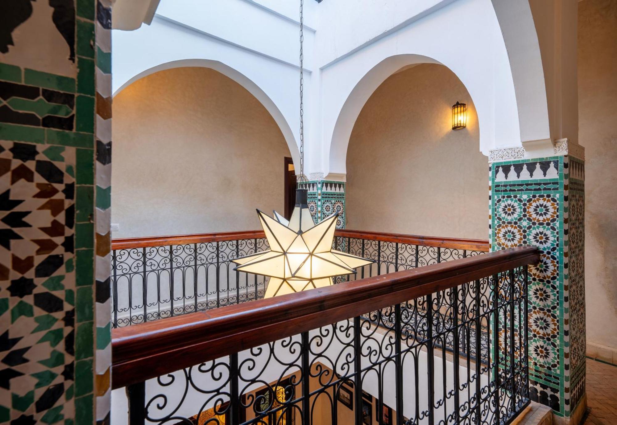 Vakantiehuis Prive Dar L'etoile - Jacuzzi Piscine & Petit Dej Inclus Marrakesh