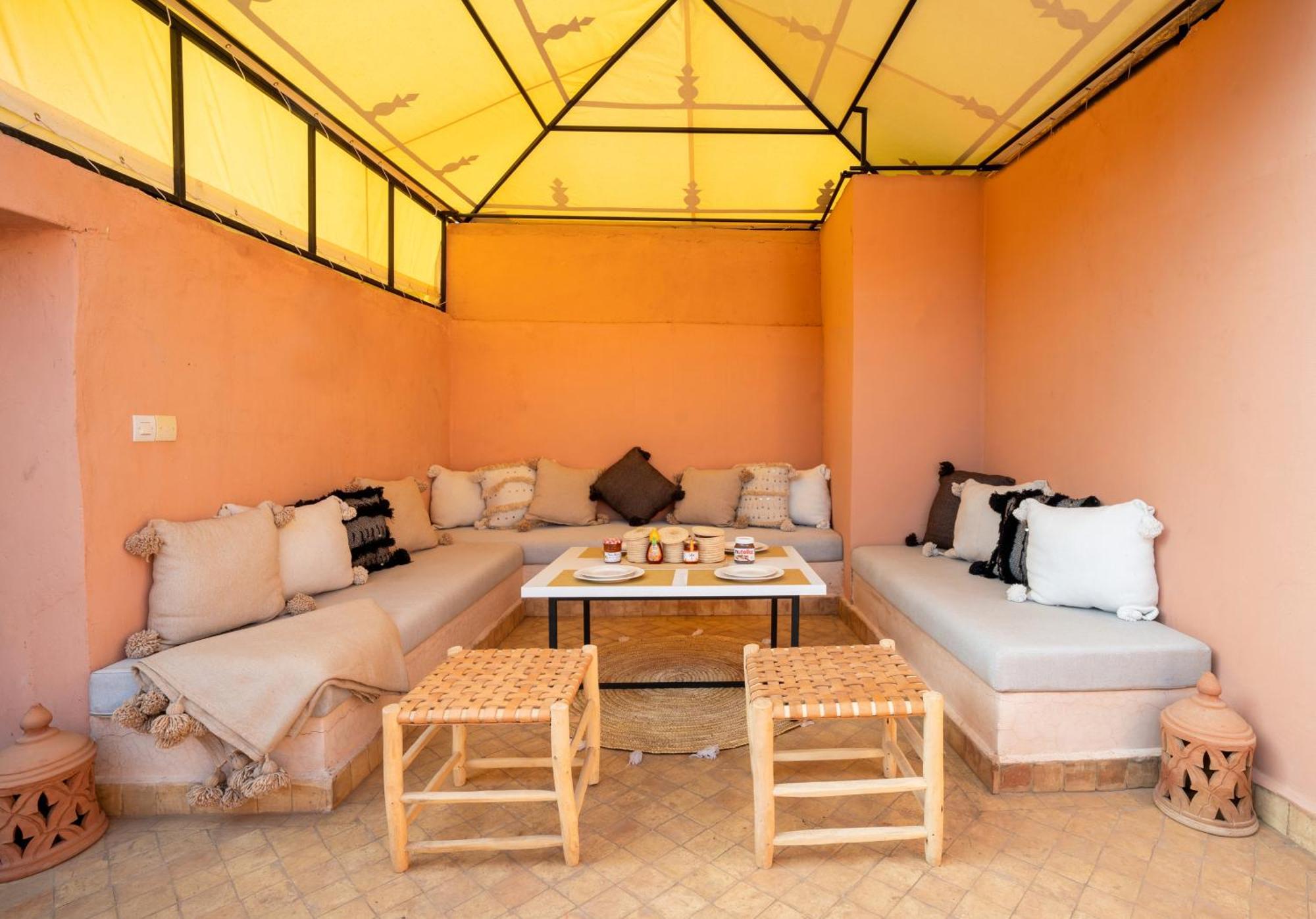 Prive Dar L'etoile - Jacuzzi Piscine & Petit Dej Inclus Vakantiehuis